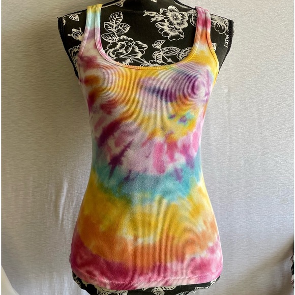 Women’s ribbed tie dye tank top - Picture 1 of 4